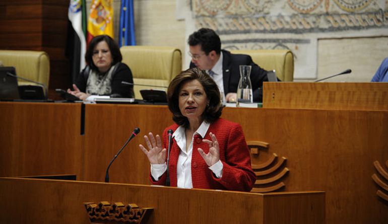 PIlar Blanco interviene desde la tribuna PIlar Blanco interviene desde la tribuna