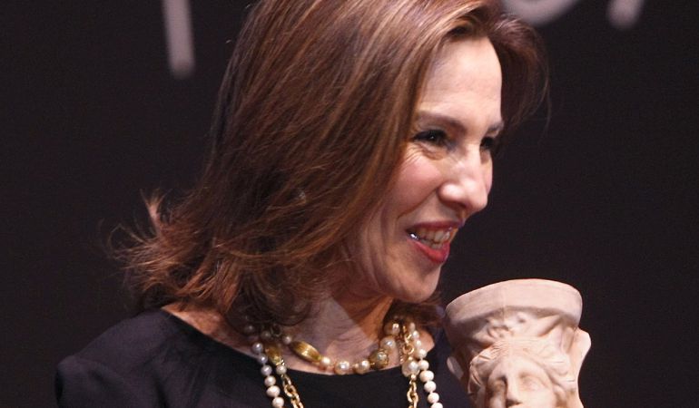 Reyes Calderón, ganadora del premio Azorín con la novela "Dispara a la luna" Reyes Calderón, ganadora del premio Azorín con la novela "Dispara a la luna"