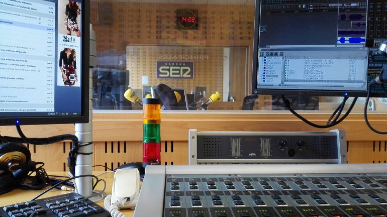 Desde los estudios de SER Vitoria Desde los estudios de SER Vitoria