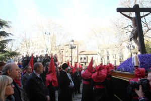 El ministro del Interior, Jorge Fernández Díaz, acompañado por el alcalde de Valladolid, Javier León, en la Semana Santa de 2015 El ministro del Interior, Jorge Fernández Díaz, acompañado por el alcalde de Valladolid, Javier León, en la Semana Santa de 2015