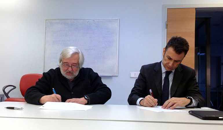 Representantes de la Fundación GoodJob y AMI-3 firman el convenio de colaboración para continurar favoreciendo la integración social y laboral de personas con discapacidad Representantes de la Fundación GoodJob y AMI-3 firman el convenio de colaboración para continurar favoreciendo la integración social y laboral de personas con discapacidad