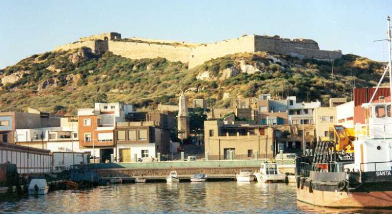 Se están llevando el castillo para hacer barbacoas Se están llevando el castillo para hacer barbacoas