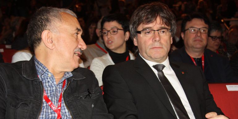 El president de la Generalitat, Carles Puigdemont, amb el secretari general de la UGT, Josep Maria Àlvarez El president de la Generalitat, Carles Puigdemont, amb el secretari general de la UGT, Josep Maria Àlvarez
