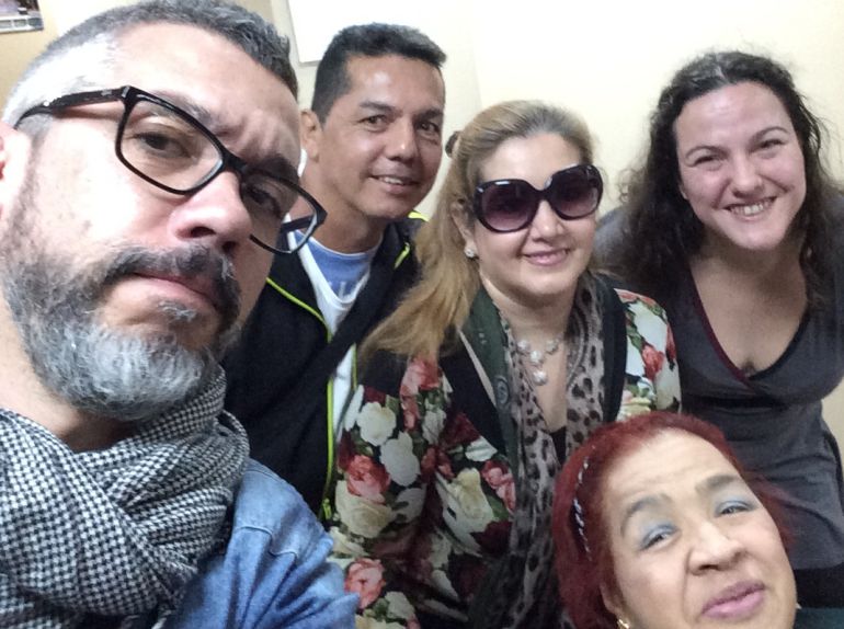 Miembros de la Asociación Iberoamerica de Murcia, encargados del espacio: 'Enamórate de América'. Miembros de la Asociación Iberoamerica de Murcia, encargados del espacio: 'Enamórate de América'.