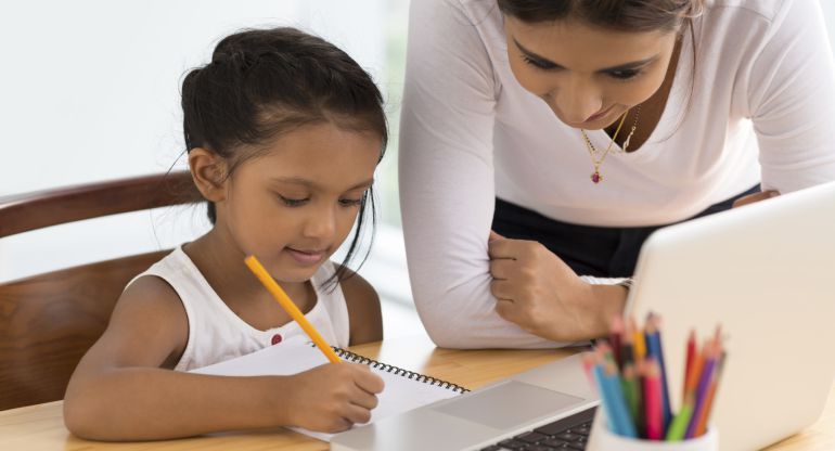 Deberes en verano, sí o no: “Es un falso mito que las tareas refuercen el aprendizaje” Deberes en verano, sí o no: “Es un falso mito que las tareas refuercen el aprendizaje”