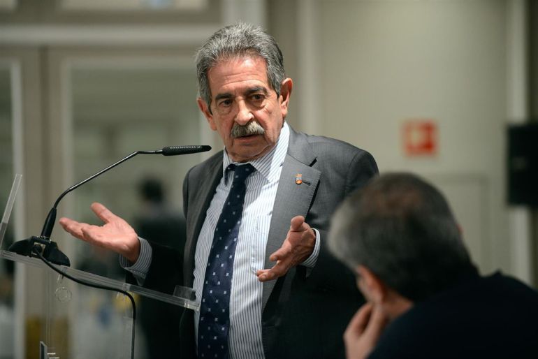 Revilla arremete contra los metereólogos Revilla arremete contra los metereólogos