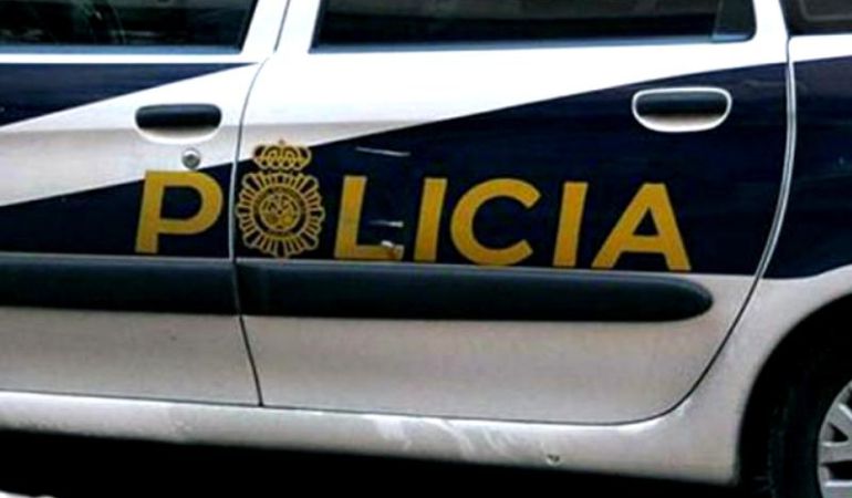 El detenido había sido responsable de varias amenazas falsas de bomba El detenido había sido responsable de varias amenazas falsas de bomba
