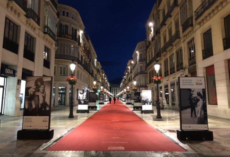 La alfombra roja en calle Larios (Málaga) La alfombra roja en calle Larios (Málaga)