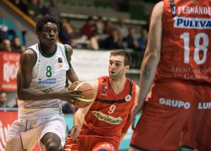 El congoleño, Romaric Belemene, uno de los jugadores más determinantes de los malagueños El congoleño, Romaric Belemene, uno de los jugadores más determinantes de los malagueños