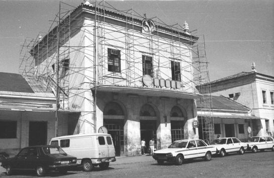 1986 - Exterior de la Antigua Estación de Córdoba 1986 - Exterior de la Antigua Estación de Córdoba