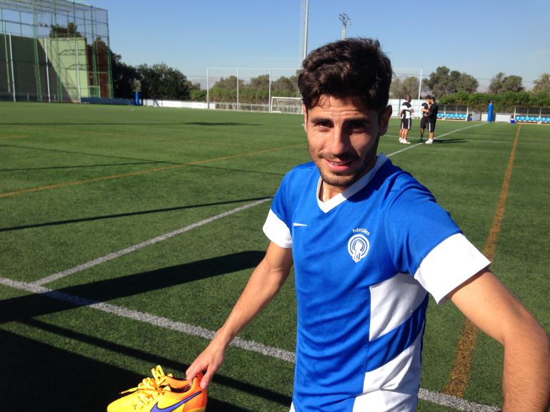 Juanma Espinosa, jugador del Hércules CF Juanma Espinosa, jugador del Hércules CF