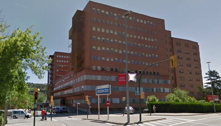 L'entrada del servei d'Urgències de l'Hospital Josep Trueta. L'entrada del servei d'Urgències de l'Hospital Josep Trueta.