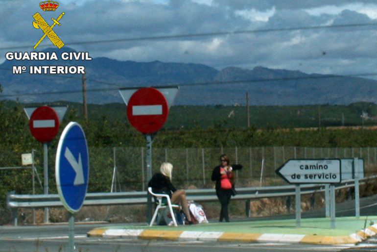 prostitutas en loja mi familia de cinco prostitutas en loja mi familia de cinco