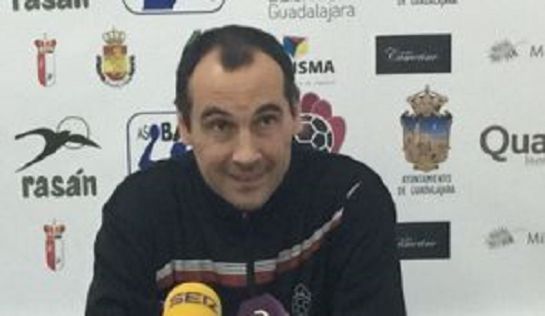 J.J. Hombrados: "Hay opciones reales de que continue en el BM Guadalajara" J.J. Hombrados: "Hay opciones reales de que continue en el BM Guadalajara"