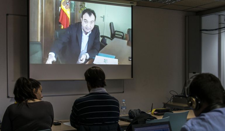 Manuel Cobo en una imagen recogida de la pantalla que se encuentra en la sala de prensa del EBAP, donde se celebra el juicio por el caso Nóos. Manuel Cobo en una imagen recogida de la pantalla que se encuentra en la sala de prensa del EBAP, donde se celebra el juicio por el caso Nóos.