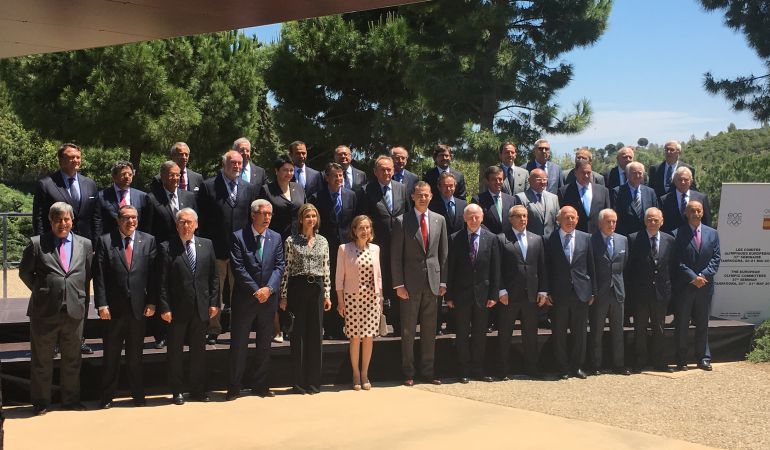 Membres dels Comitès Olímpics Europeus al Centre de Convencions de Port Aventura. Membres dels Comitès Olímpics Europeus al Centre de Convencions de Port Aventura.