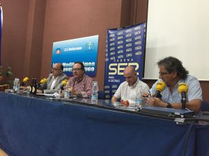 Pedro Martínez y Víctor León Pedro Martínez y Víctor León