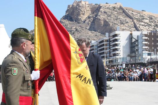 Jura de bandera del delegado del Gobierno, Juan Carlos Moragues Jura de bandera del delegado del Gobierno, Juan Carlos Moragues