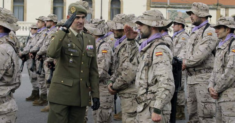 Despedida de los 70 miembros pertenecientes al Mando de Ingenieros, ayer, en Salamanca. Despedida de los 70 miembros pertenecientes al Mando de Ingenieros, ayer, en Salamanca.