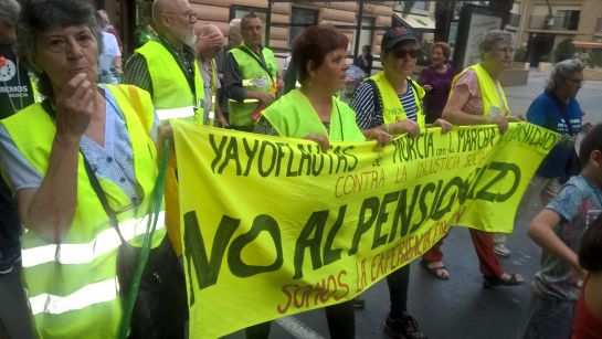 La Marcha por la Dignidad de Murcia protesta contra los recortes de derechos La Marcha por la Dignidad de Murcia protesta contra los recortes de derechos