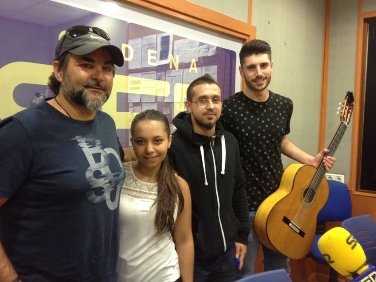 Queco, Alba, José Antonio y Juanmi Queco, Alba, José Antonio y Juanmi