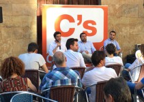 Ciudadanos pide el voto para un gobierno centrado