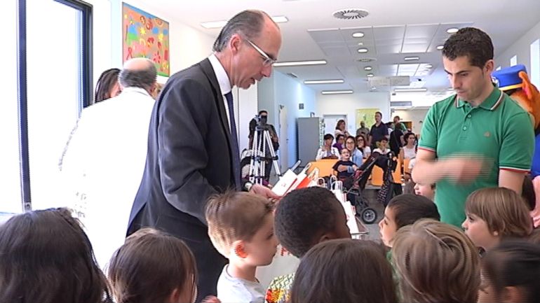 El conselleiro de sanidad visita el Alvaro Cunqueiro cuando se cumple un año de su traslado El conselleiro de sanidad visita el Alvaro Cunqueiro cuando se cumple un año de su traslado