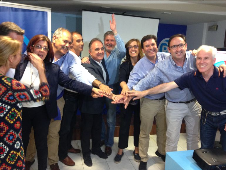 Los populares celebran el resultado Los populares celebran el resultado