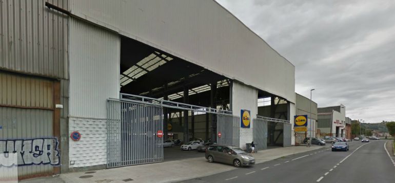 Fallece aplastado un operario que trabajaba en la reforma de un supermercado de Erandio Fallece aplastado un operario que trabajaba en la reforma de un supermercado de Erandio