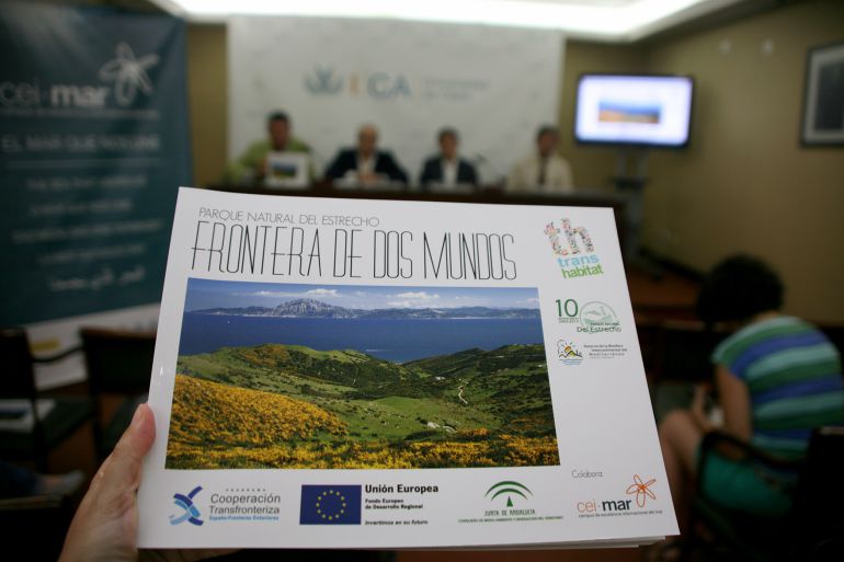 Presentación del libro "Parque Natural del Estrecho: Frontera de dos mundos" Presentación del libro "Parque Natural del Estrecho: Frontera de dos mundos"