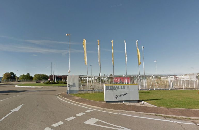 Entrada de la factoria de Renault Palencia Entrada de la factoria de Renault Palencia