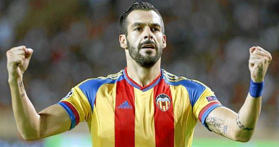 Negredo celebra su gol en Mónaco Negredo celebra su gol en Mónaco