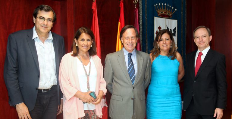 Convenio del ayuntamiento de Alcobendas con la Universidad Francisco de Vitoria Convenio del ayuntamiento de Alcobendas con la Universidad Francisco de Vitoria