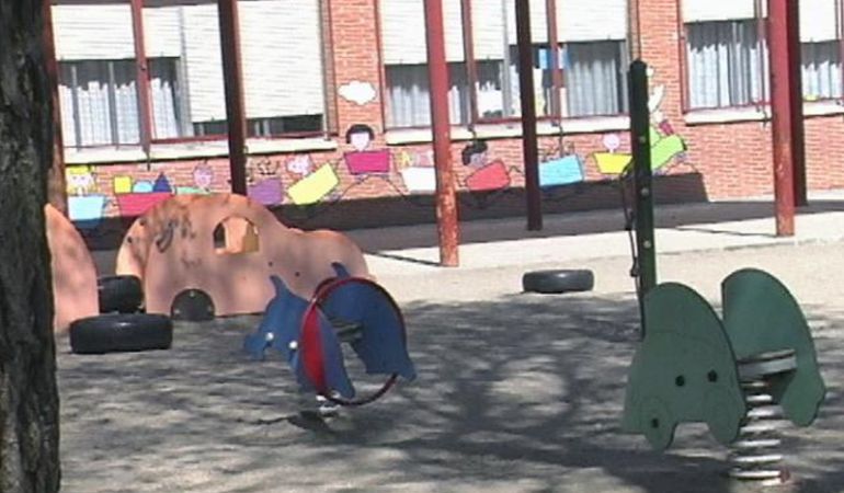Getafe amplia las plazas para los centros abiertos en vacaciones que buscan conciliar la vida familiar y laboral en verano. Getafe amplia las plazas para los centros abiertos en vacaciones que buscan conciliar la vida familiar y laboral en verano.