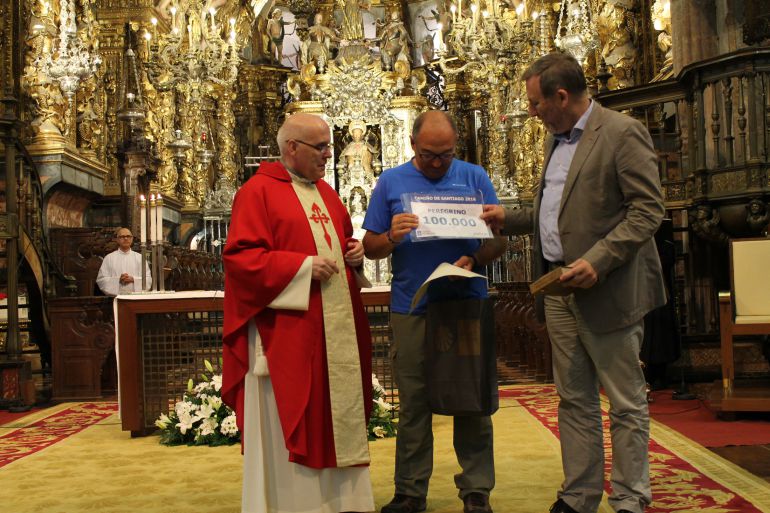 El peregrino 100.000 del Camino de Santiago es murciano El peregrino 100.000 del Camino de Santiago es murciano