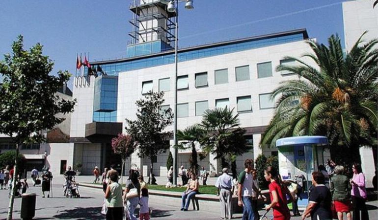 La Guardia Civil se persona en el Ayuntamiento getafense para requerir información sobre contratos con CGI. La Guardia Civil se persona en el Ayuntamiento getafense para requerir información sobre contratos con CGI.