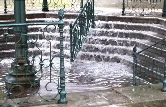 Imagen de la Fuente Agria de Puertollano aneagada por la tormenta de este lunes Imagen de la Fuente Agria de Puertollano aneagada por la tormenta de este lunes