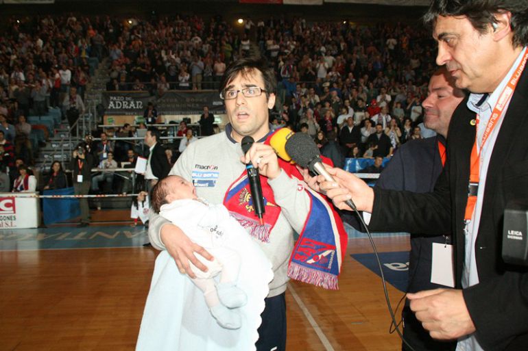 Oscar Viana se despide del Obradoiro Oscar Viana se despide del Obradoiro