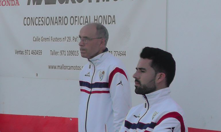 Liga Femenina: Antonio Toledo: "Aún necesitamos fichar cuatro jugadoras" Liga Femenina: Antonio Toledo: "Aún necesitamos fichar cuatro jugadoras"