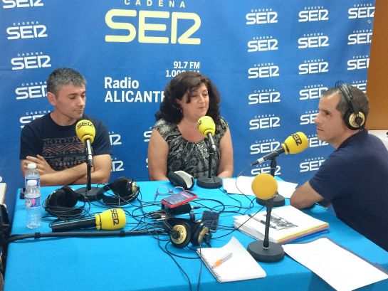 Los profesores David Tomás, director del curso de Big Data y Feliciana Sala, codirector del curso sobre arqueología práctica en el Yacimiento de La Alcudia Los profesores David Tomás, director del curso de Big Data y Feliciana Sala, codirector del curso sobre arqueología práctica en el Yacimiento de La Alcudia