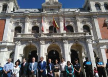 Minuto de silencio en solidaridad con Niza