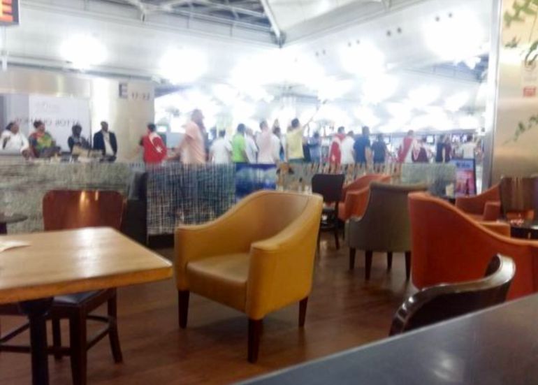 Imgen captada por uno de los turistas atrapados en el Aeropuerto de Estambul (Turquía) Imgen captada por uno de los turistas atrapados en el Aeropuerto de Estambul (Turquía)
