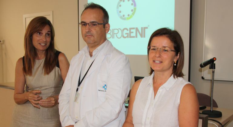 Elisabet Vilella, directora de recerca de l'Institut Pere Mata, amb Cristina Sáez, cap de Servei de l'Àrea Comunitària d'Adults del centre. Elisabet Vilella, directora de recerca de l'Institut Pere Mata, amb Cristina Sáez, cap de Servei de l'Àrea Comunitària d'Adults del centre.