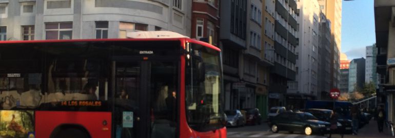 Bus urbano pr las calles de A Coruña Bus urbano pr las calles de A Coruña