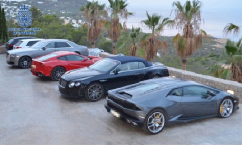 Desmantelada una red de tráfico de armas en Ibiza Desmantelada una red de tráfico de armas en Ibiza