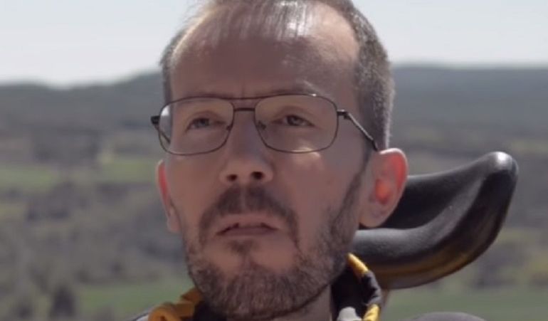 Pablo Echenique mantuvo 14 meses a un asistente sin contrato Pablo Echenique mantuvo 14 meses a un asistente sin contrato