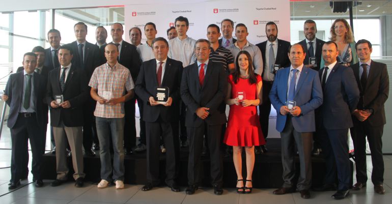 Toyota Ciudad Real recibe el premio Ichiban Toyota Ciudad Real recibe el premio Ichiban