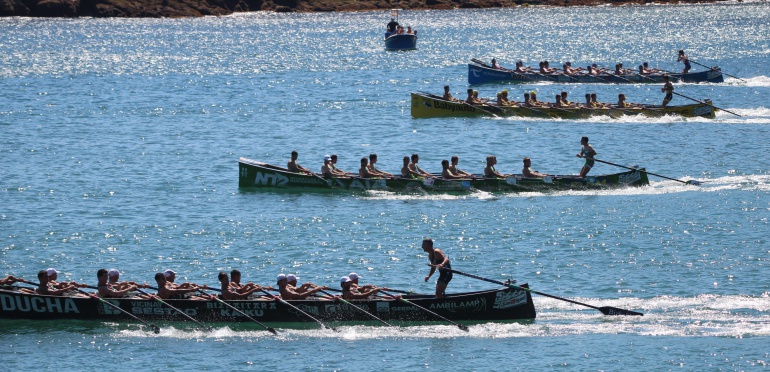 La mitad de las traineras del campeonato de España serán vizcaínas La mitad de las traineras del campeonato de España serán vizcaínas