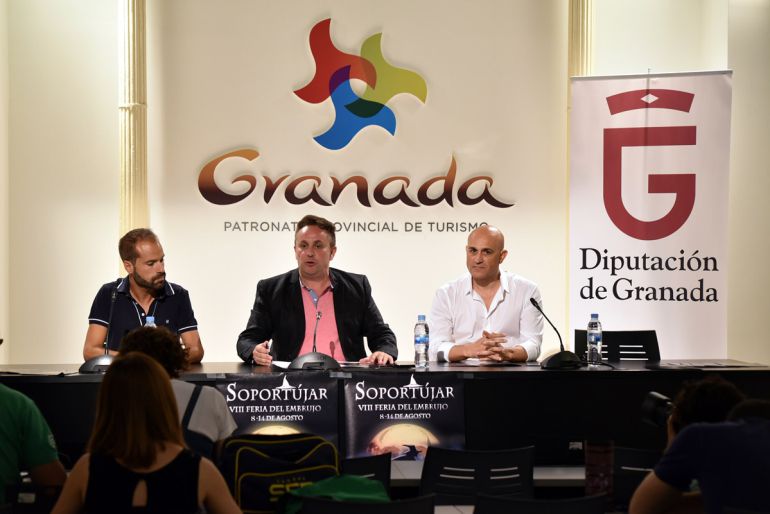 Presentación de la fiesta del Embrujo de Soportújar (Granada) en el Patronato Provincial de Turismo de Granada Presentación de la fiesta del Embrujo de Soportújar (Granada) en el Patronato Provincial de Turismo de Granada