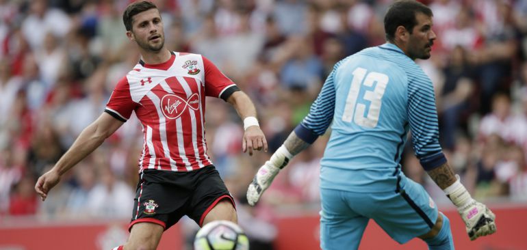 Southampton's Shane Long scores their first goal
Southampton's Shane Long scores their first goal